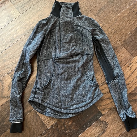 LULULEMON ATHLETICA Base Runner 1/2 Zip Pullover Jacket in Coco Pique Bl… - Picture 3 of 7